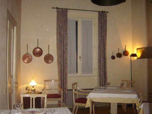 Locanda Andrea Da Carlo Carpi Luaran gambar